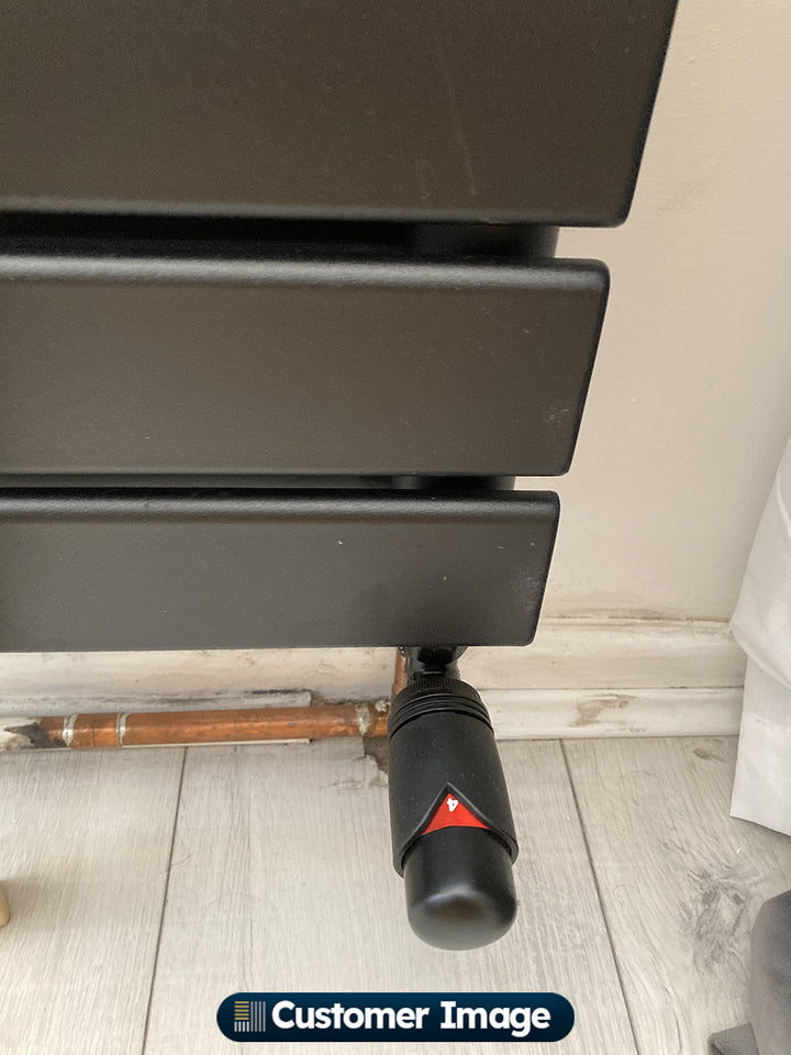 Derry Bold - Black Thermostatic Radiator Valve & Lockshield Angled 15mm