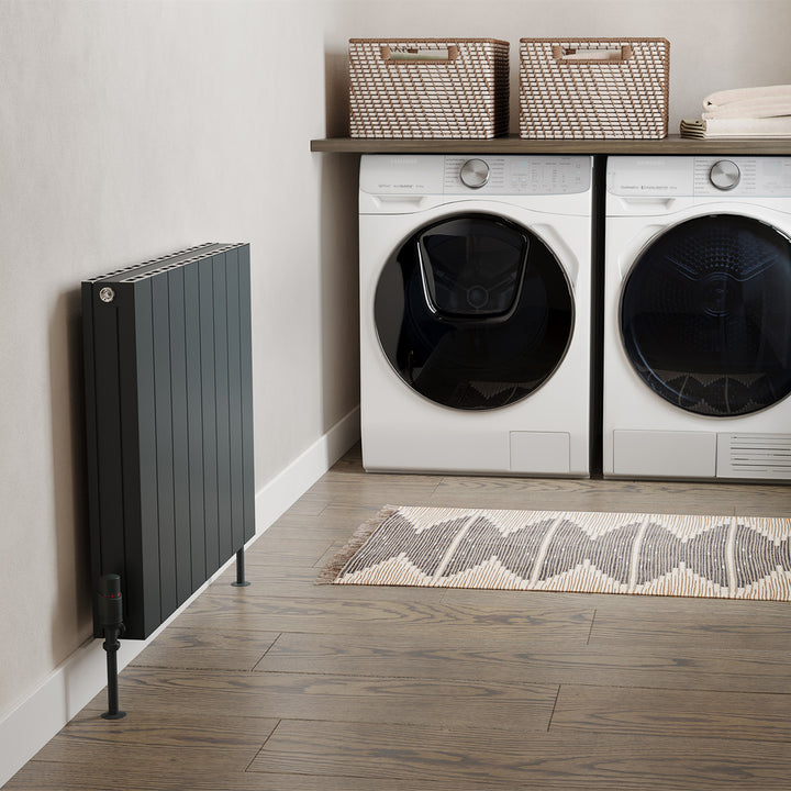 Thetford - Anthracite Horizontal Radiator Double Panel H600mm x W748mm Smooth